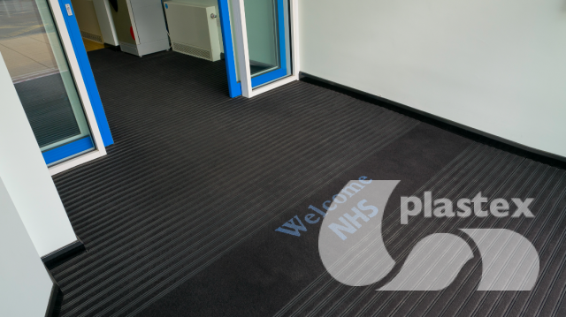 Frontrunner Plus Custom 02